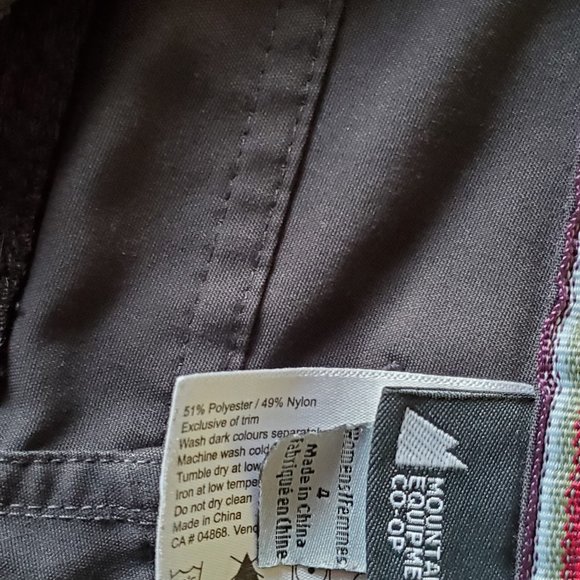 Mountain Equipment Co-op Women's Hiking Capris size 4 - Picture 3 of 4